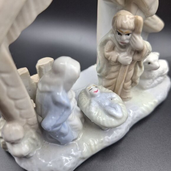 Ceramic Nativity Scene Star Lamb Baby Jesus Religious Holiday Birth Savior Smile - Picture 3 of 9